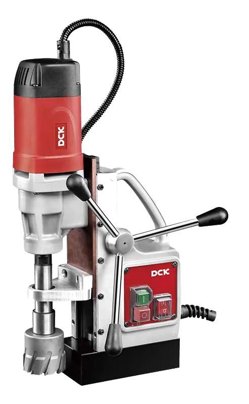 TALADRO BASE MAGNETICA 900W CAPACIDAD DE MAGNETISMO 15000N DIAMETRO MAX. DE PERFORACION TALADRO 13MM, SACA NUCLEO 30MM MAX. NUCLEO 140MM PESO 12KG INCLUYE SACA NUCLEO 22MM, FUSIBLE , CARBONES